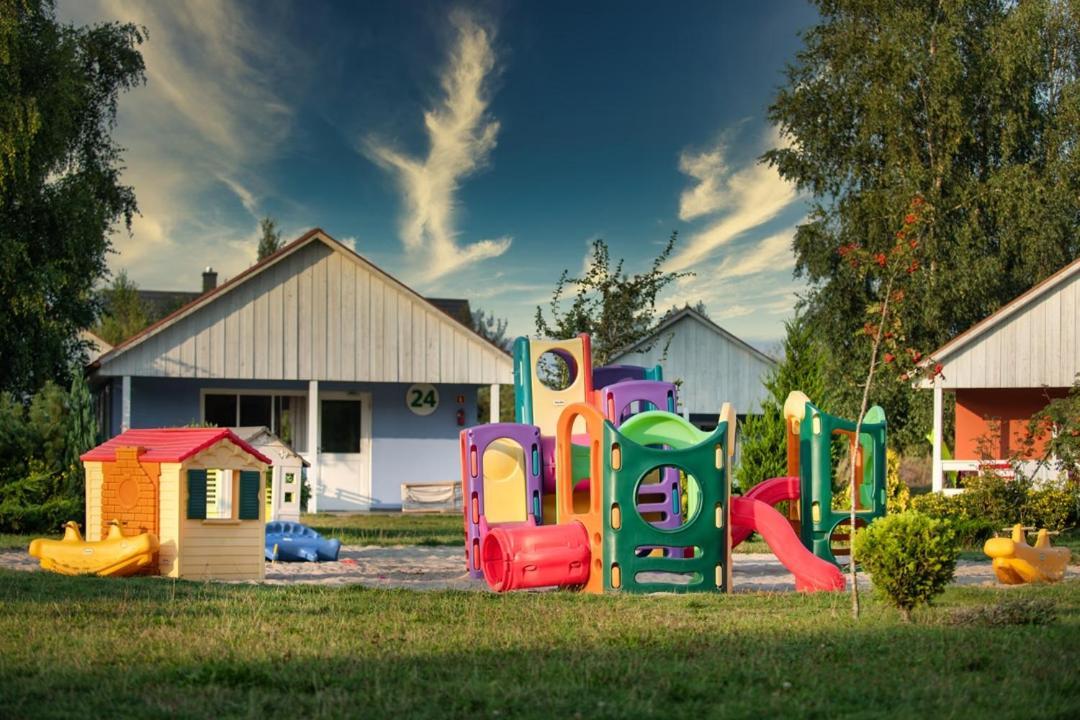 Holiday Park Kacze Stawy Leba Bagian luar foto